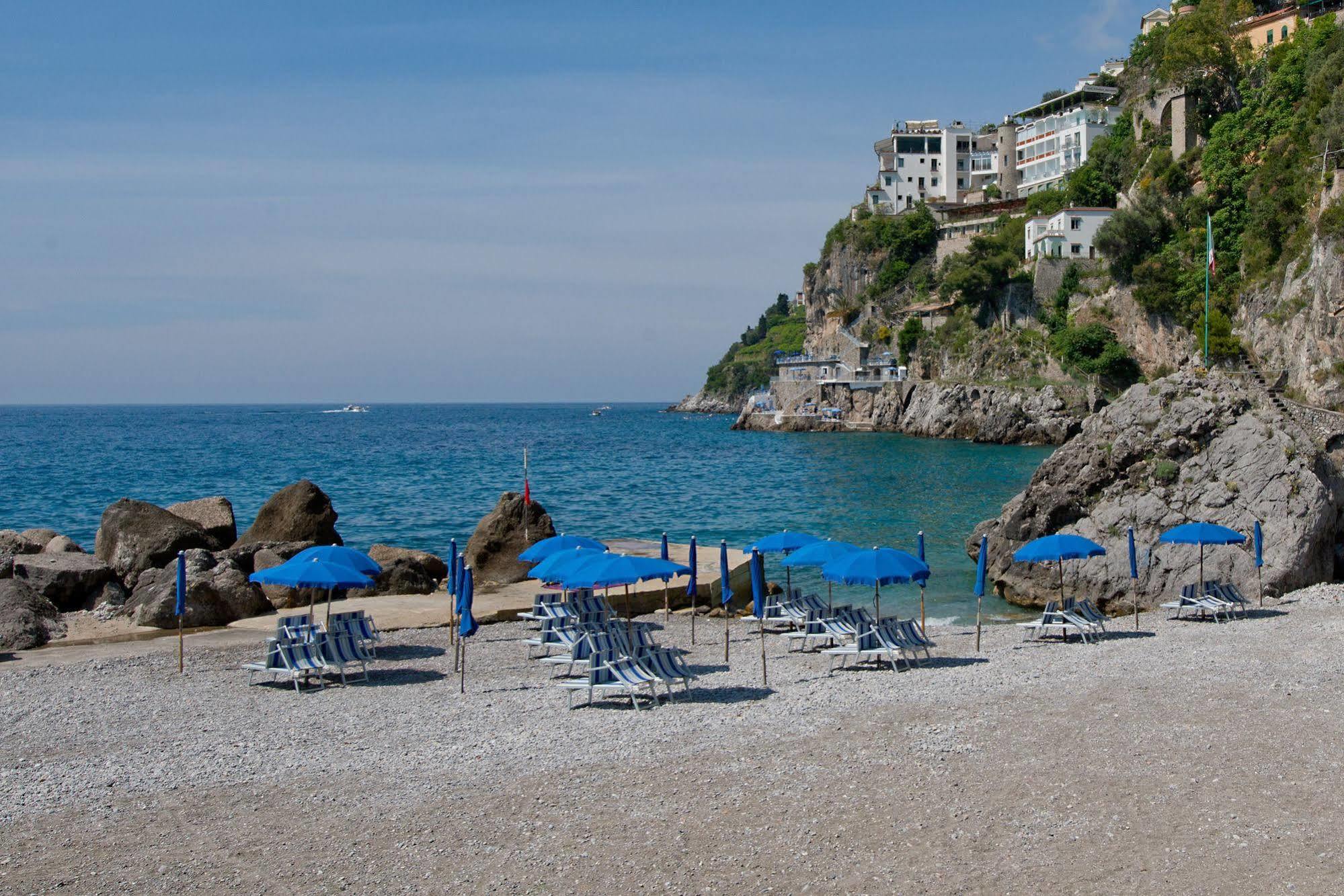 Hotel Aurora Amalfi Bagian luar foto